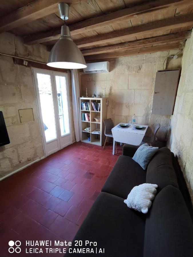 Charmante Maison En Provence Фонвьей Экстерьер фото